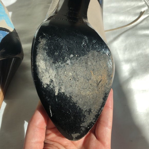 RARE Burberry Hand-Painted One of a Kind Booties - Picture 11 of 13